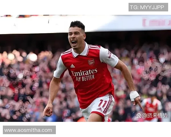 足球场上的演技大师:那些让人惊叹的明星球员表演瞬间